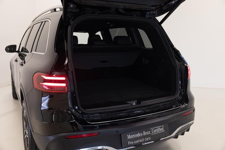 Sort Mercedes EQB250+ fra 2025