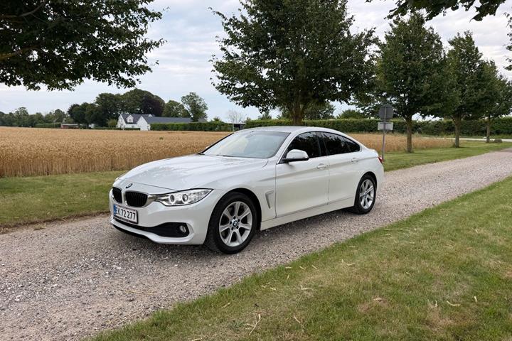 Hvid BMW 420d fra 2017