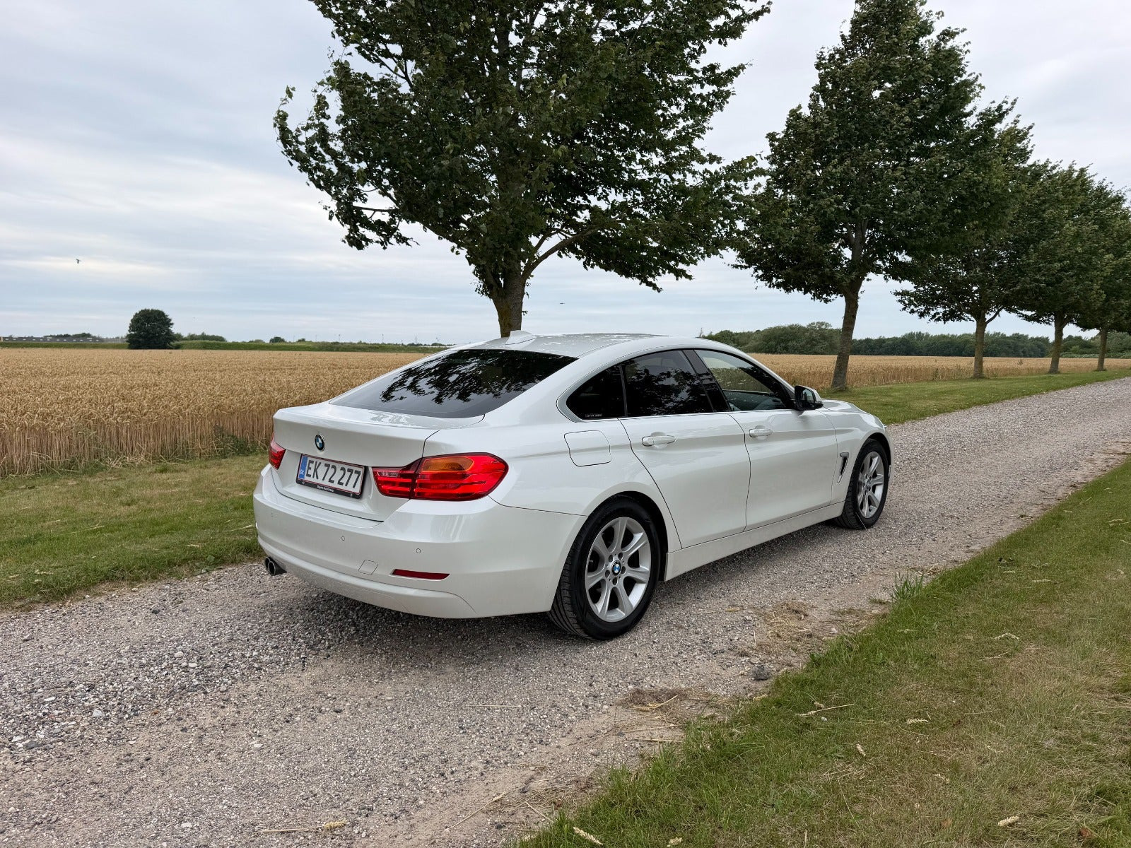 Hvid BMW 420d fra 2017