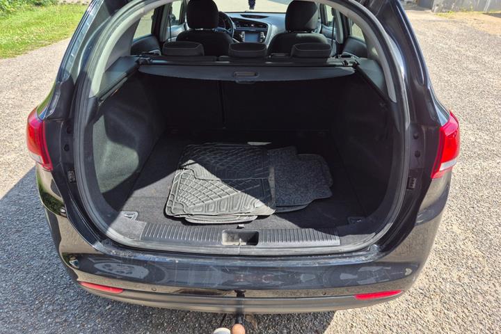 Grøn Kia Ceed fra 2016