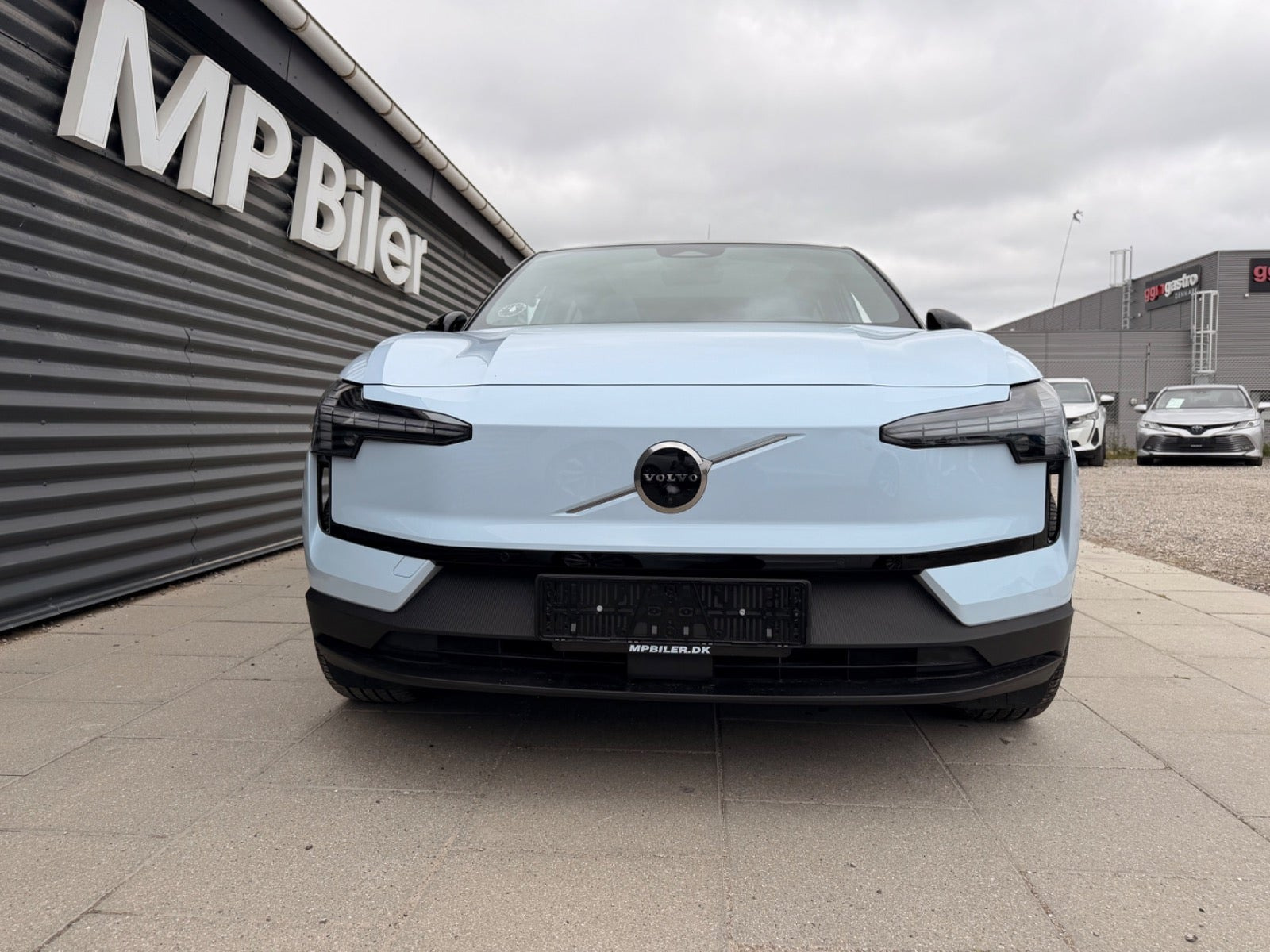 Blå Volvo EX30 fra 2024