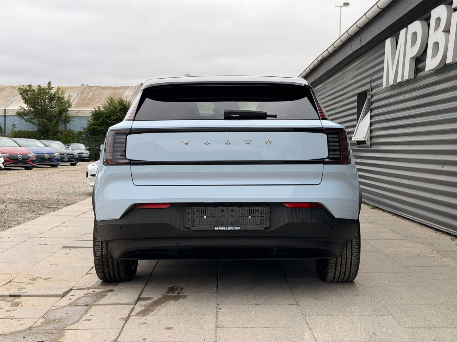Blå Volvo EX30 fra 2024