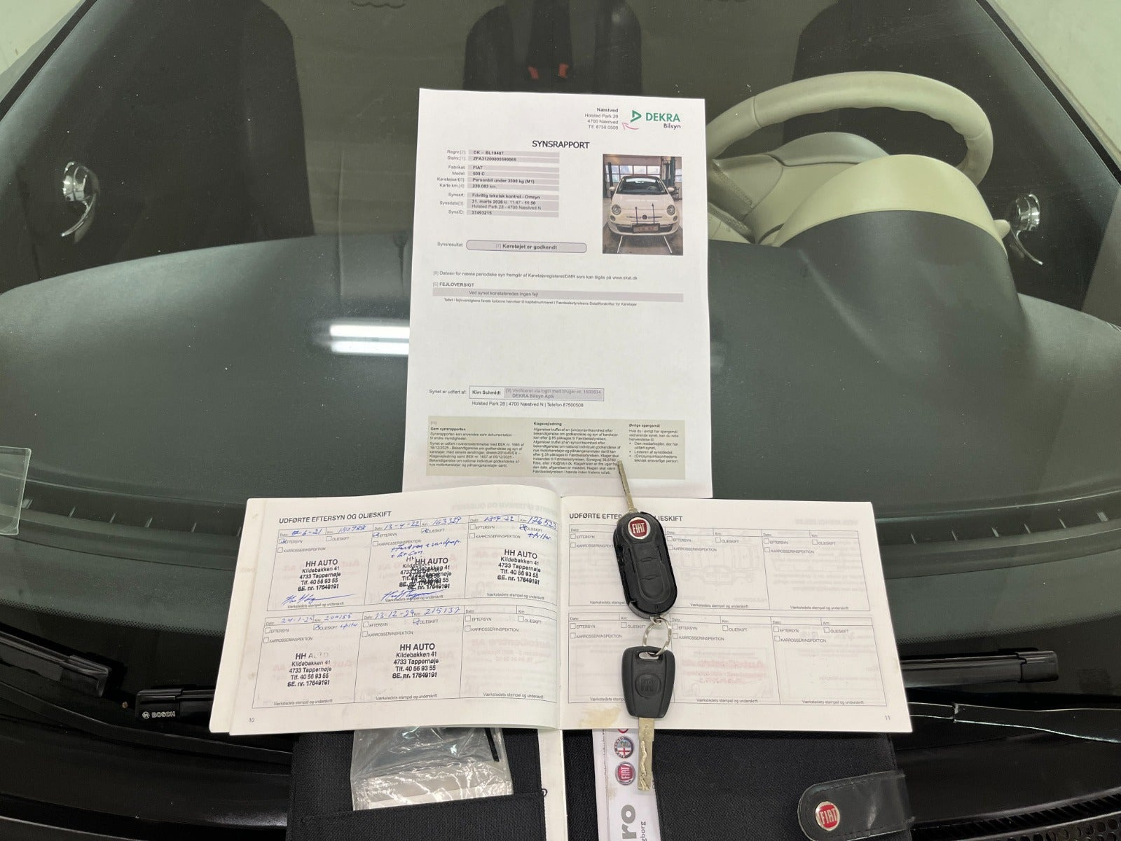 Hvid Fiat 500C fra 2011