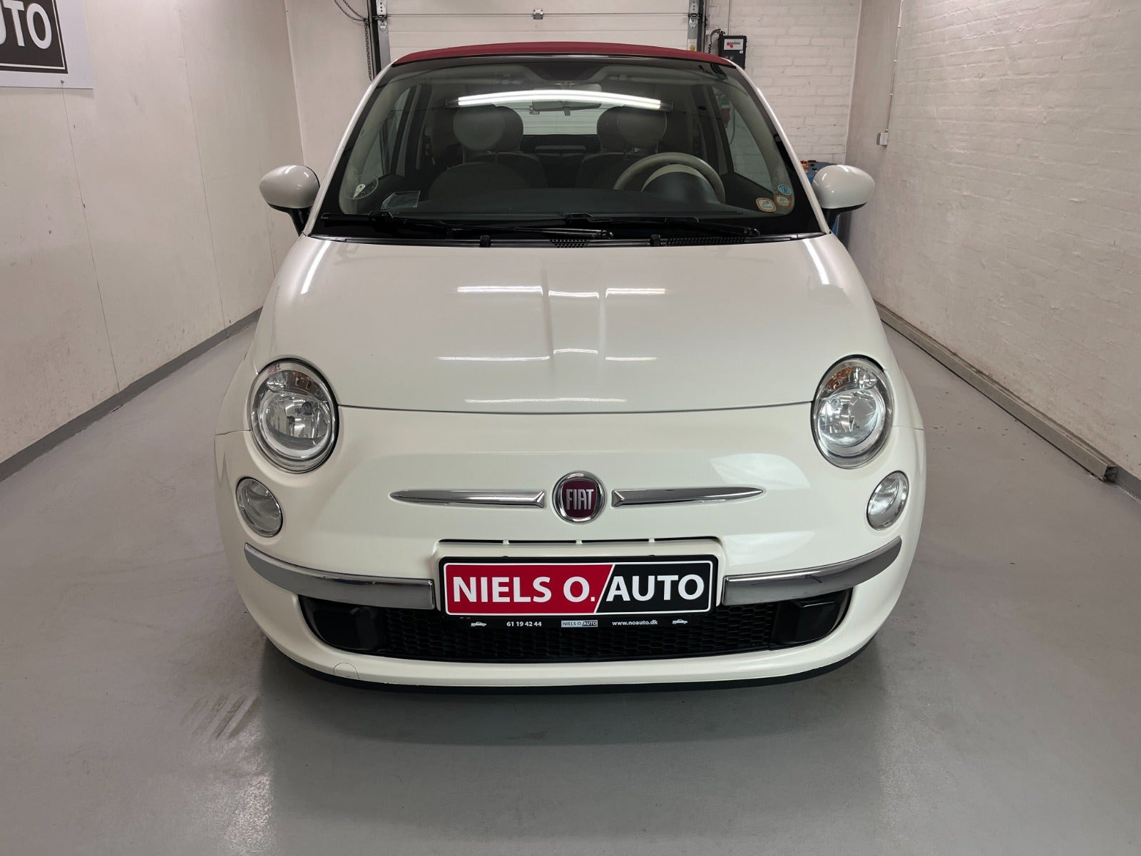 Hvid Fiat 500C fra 2011