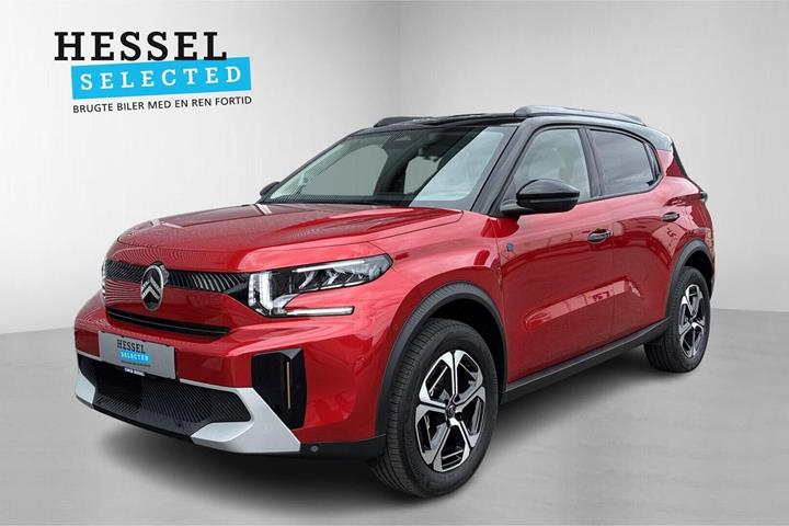 Rød Citroën e-C3 Aircross fra 2025 set udefra