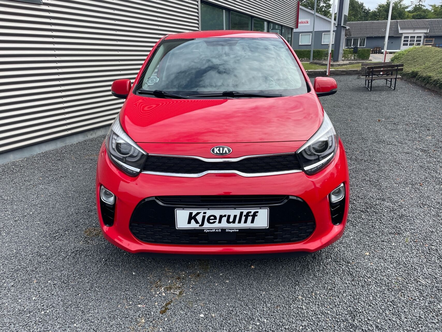 Rød Kia Picanto fra 2021