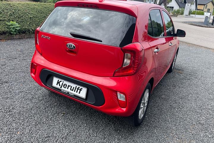 Rød Kia Picanto fra 2021