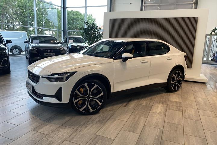 Hvid Polestar 2 fra 2023