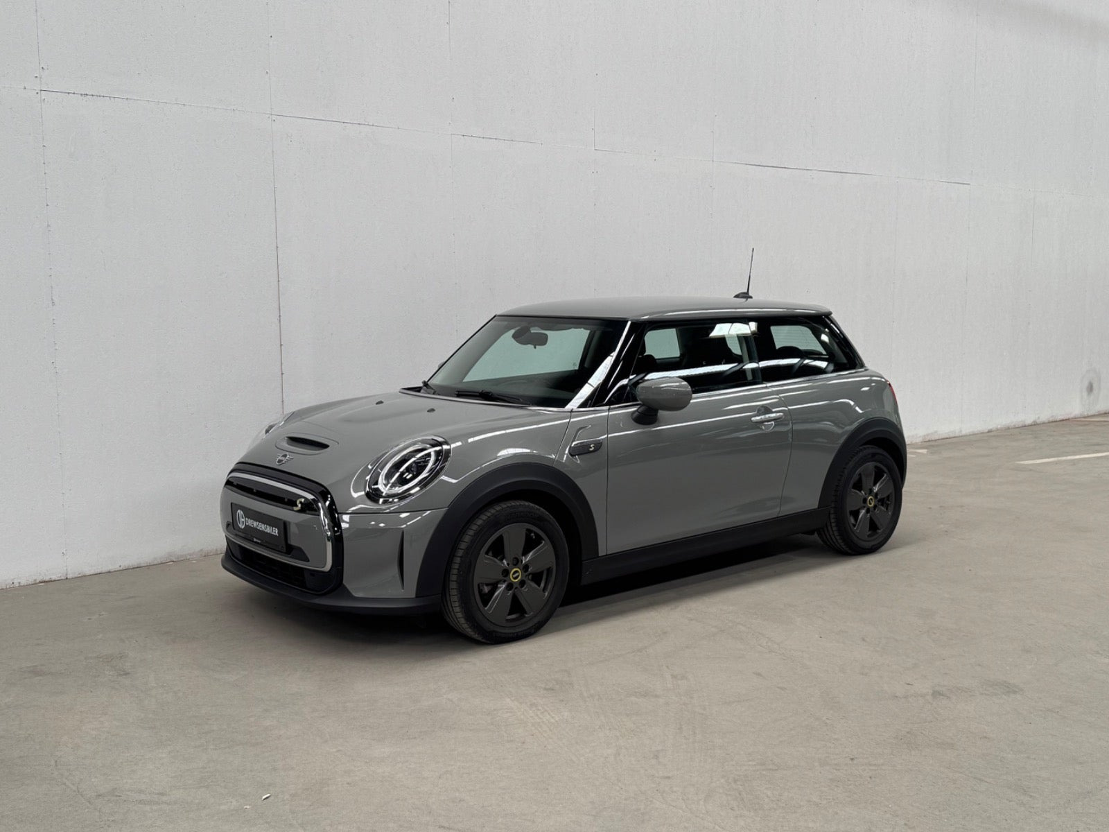 Grå Mini Cooper SE fra 2022