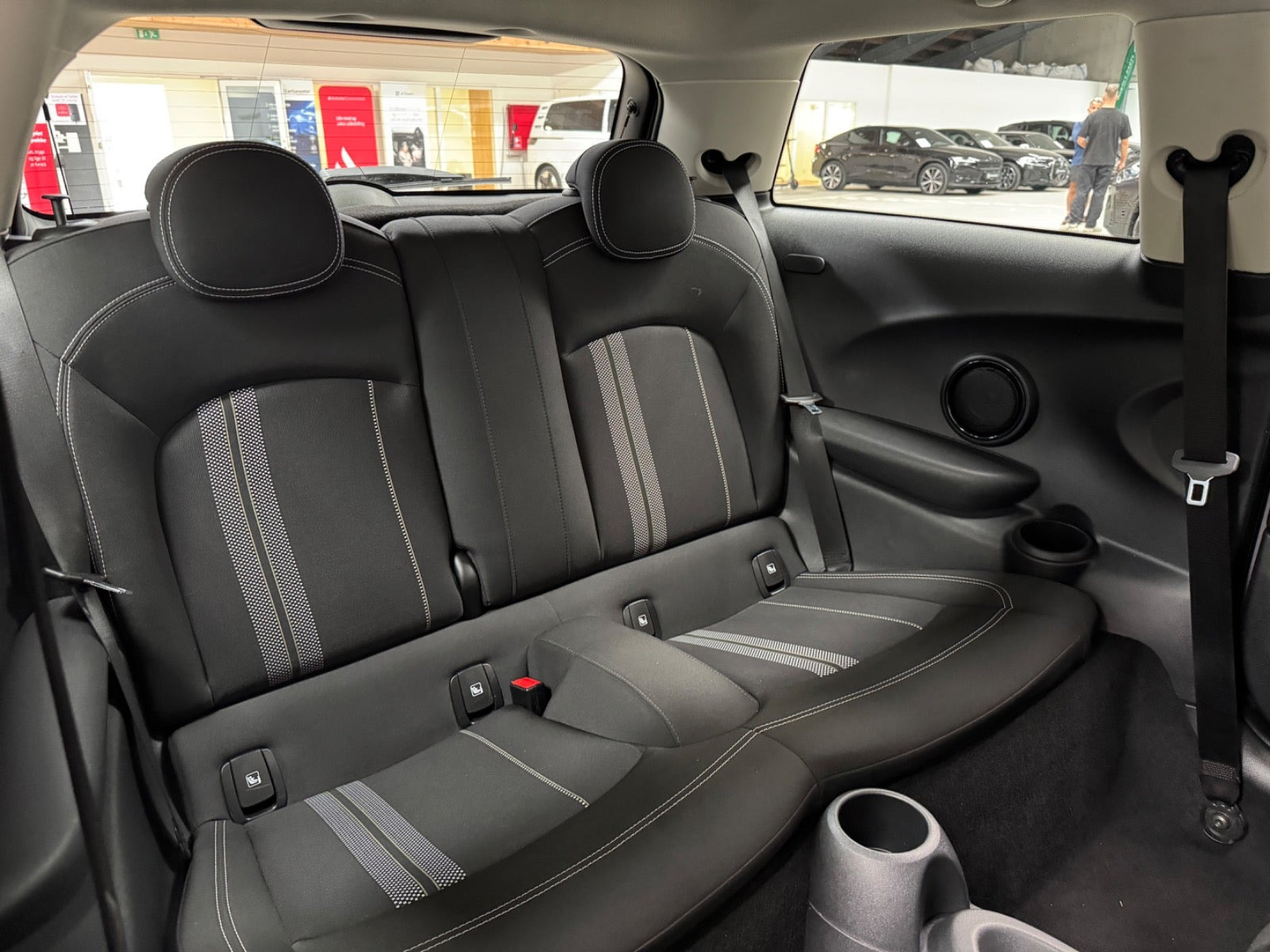 Grå Mini Cooper SE fra 2022