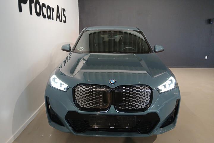 undefined BMW iX1 fra 2025