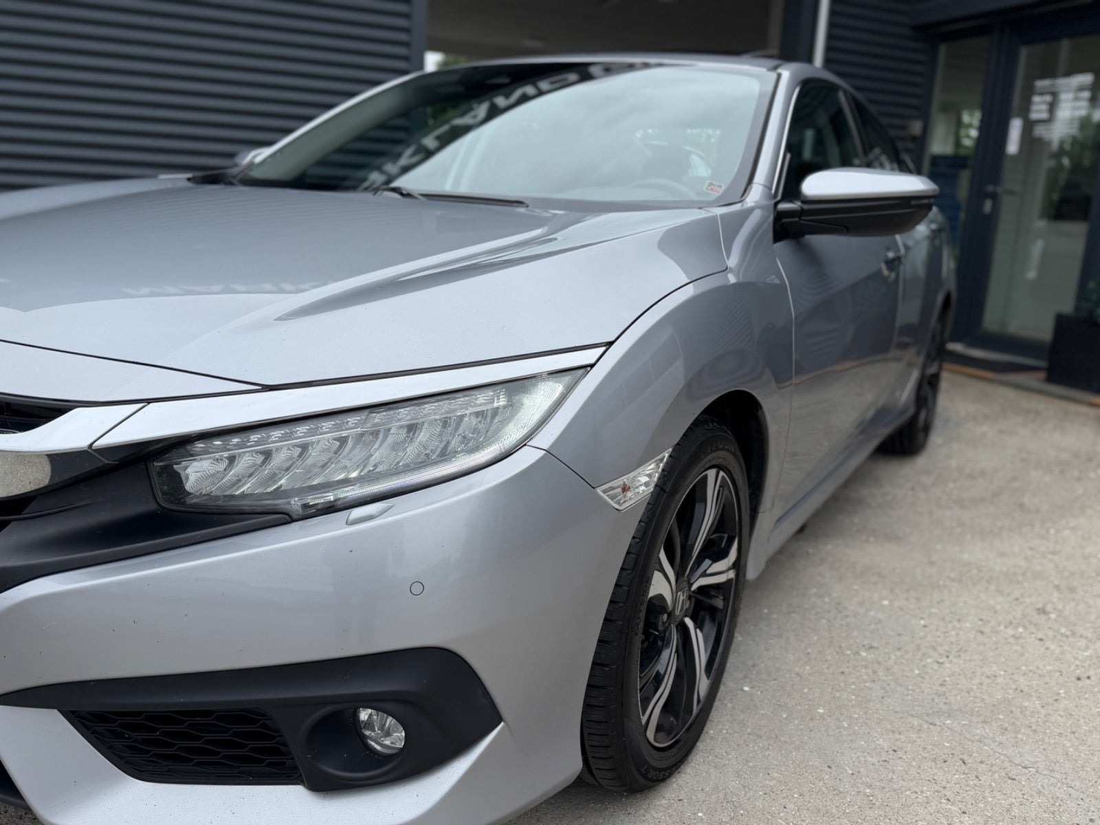 Sølv Honda Civic fra 2020