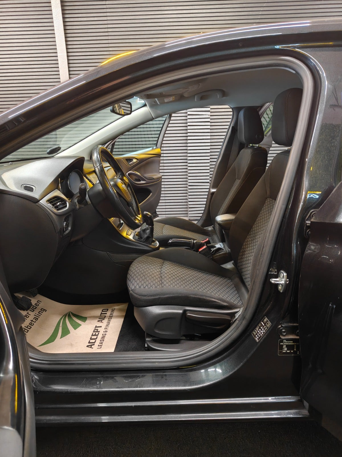undefined Opel Astra fra 2016