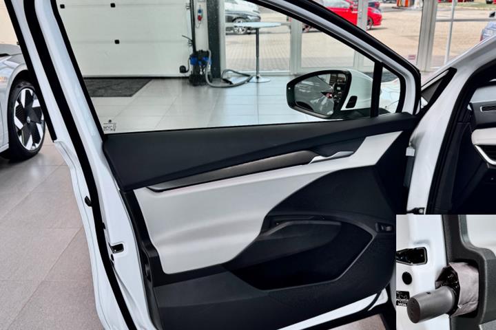 Hvid Skoda Elroq fra 2025