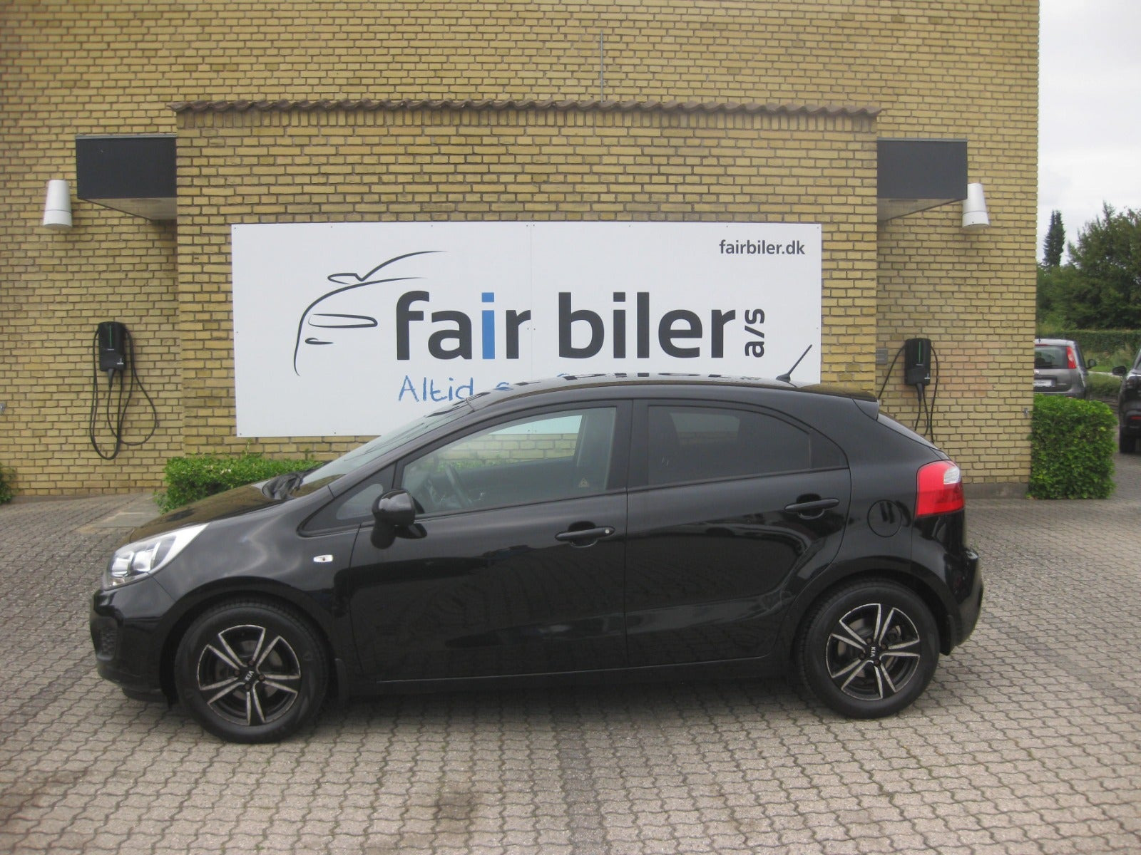 Sort Kia Rio fra 2014