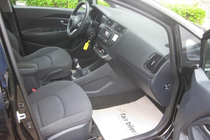 Sort Kia Rio fra 2014