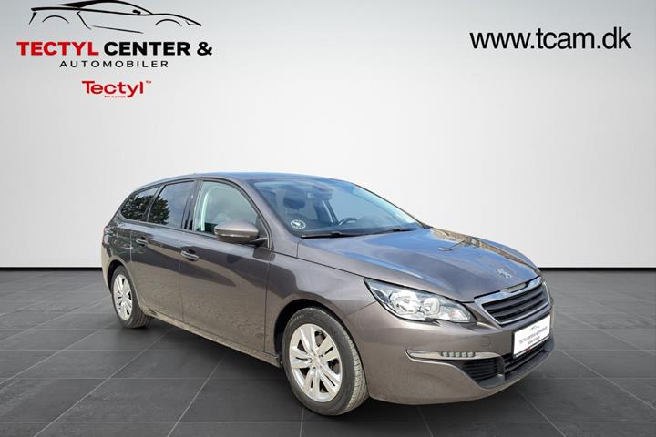 Brun Peugeot 308 fra 2016