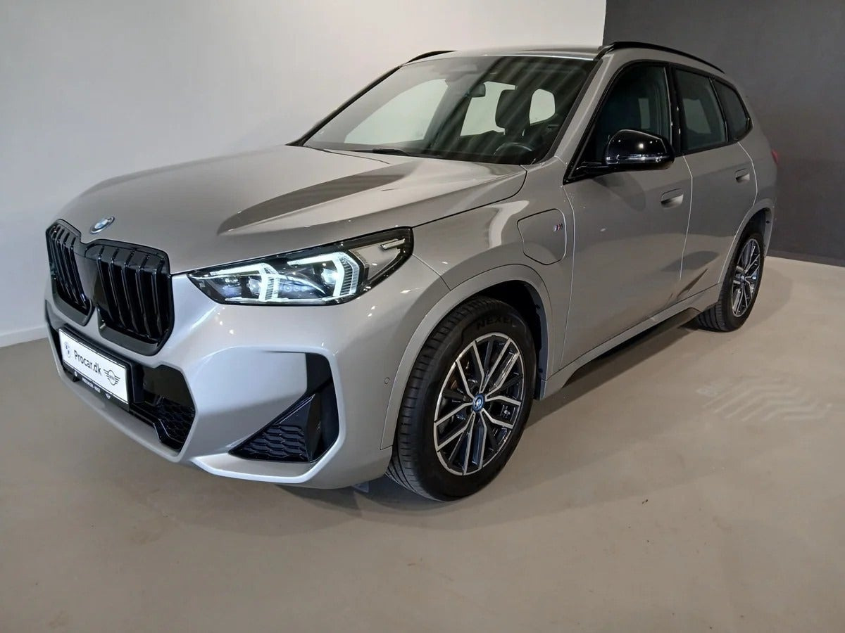 BMW iX1 eDrive20 M-Sport Premium