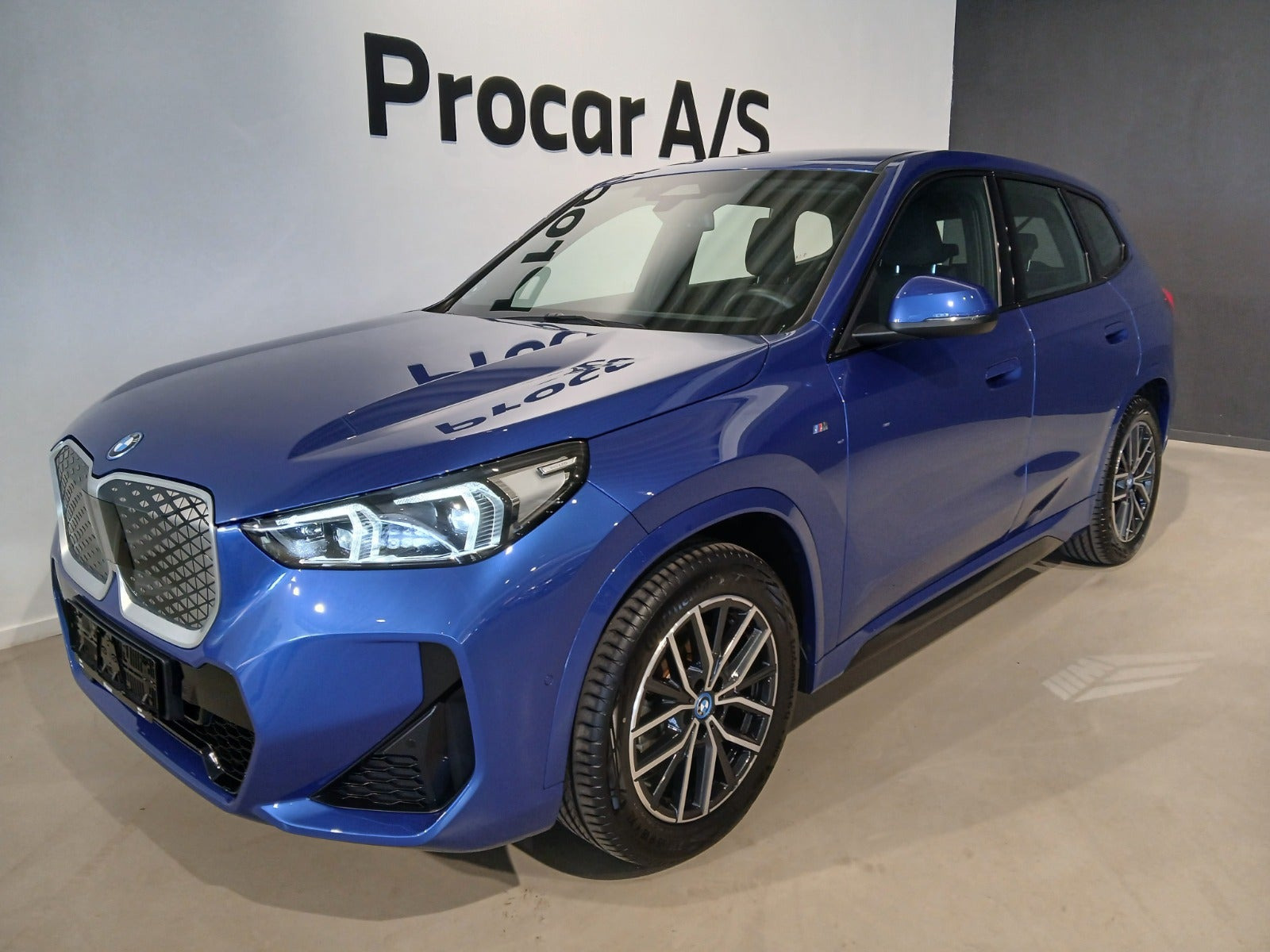 BMW iX1 xDrive30 M-Sport Premium