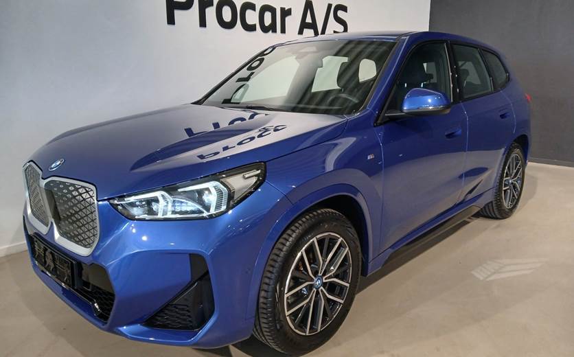 BMW iX1 xDrive30 M-Sport Premium