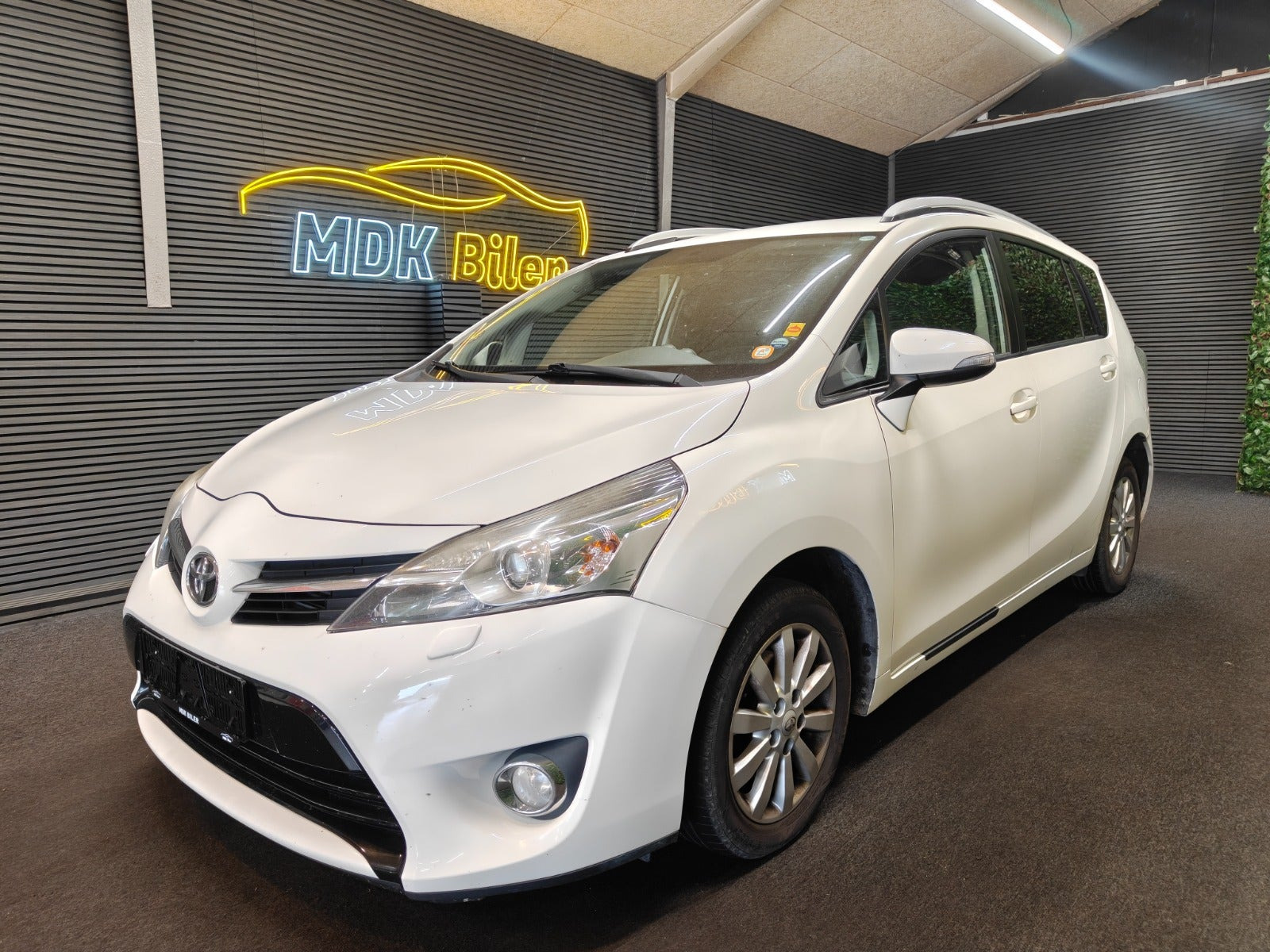 undefined Toyota Sportsvan fra 2015