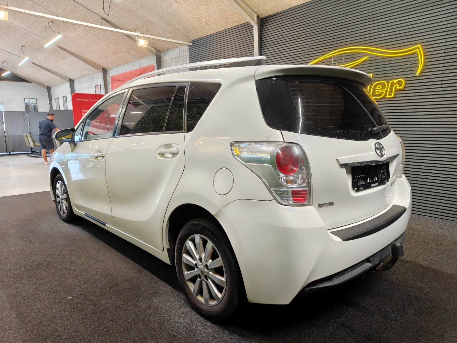 undefined Toyota Sportsvan fra 2015