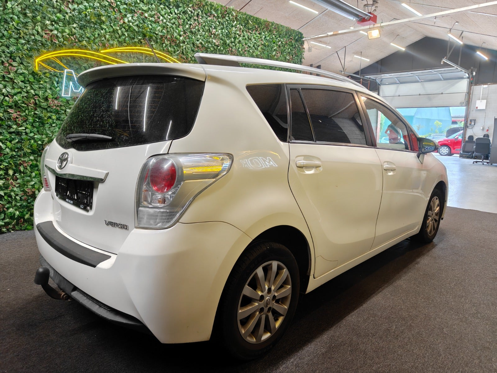 undefined Toyota Sportsvan fra 2015