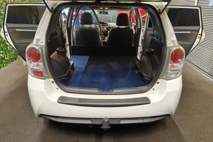 undefined Toyota Sportsvan fra 2015