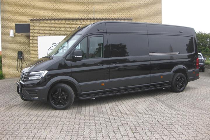 Sort VW Crafter 35 fra 2025
