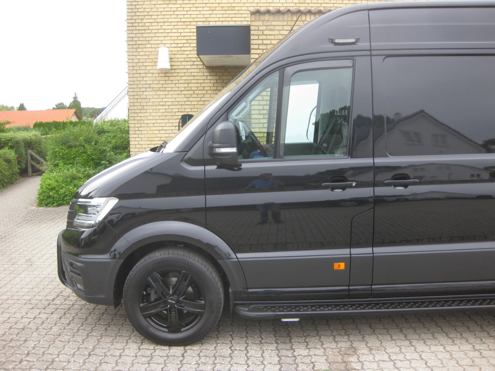 Sort VW Crafter 35 fra 2025