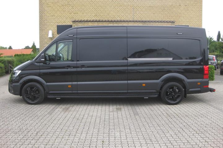Sort VW Crafter 35 fra 2025