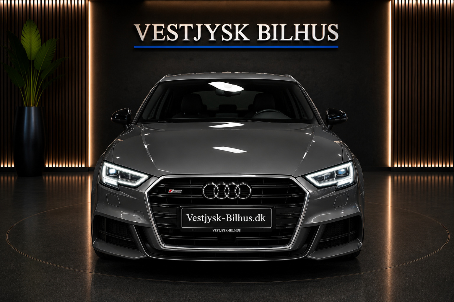 Grå Audi A3 fra 2019