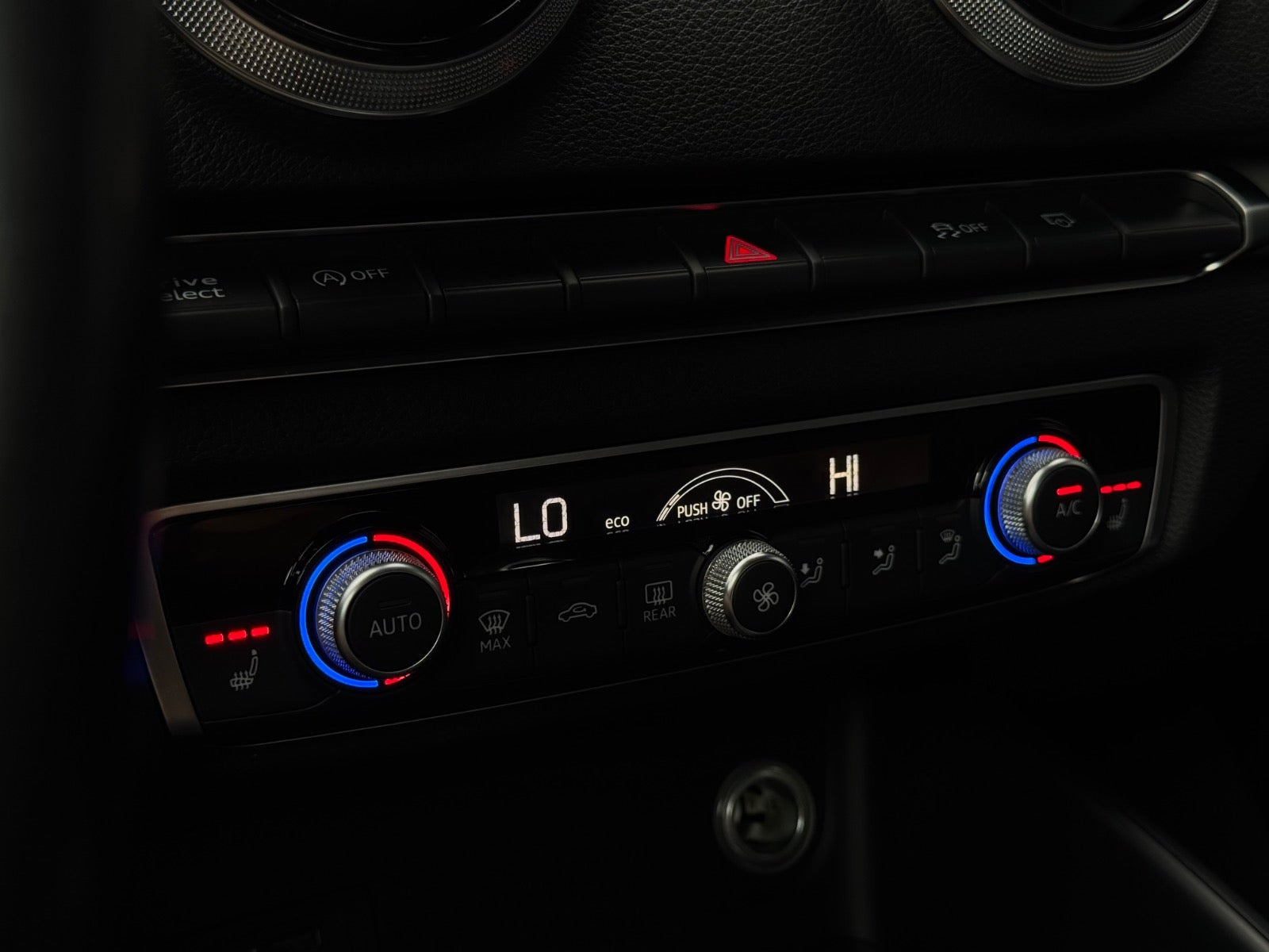 Grå Audi A3 fra 2019