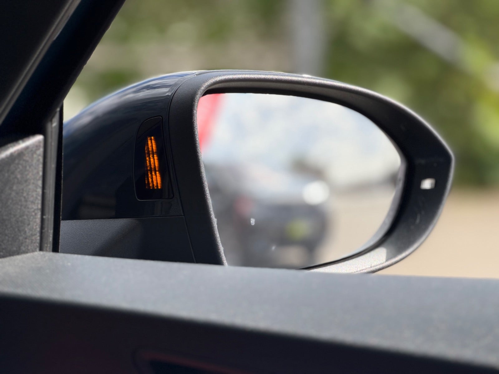 Blå Cupra Born fra 2024