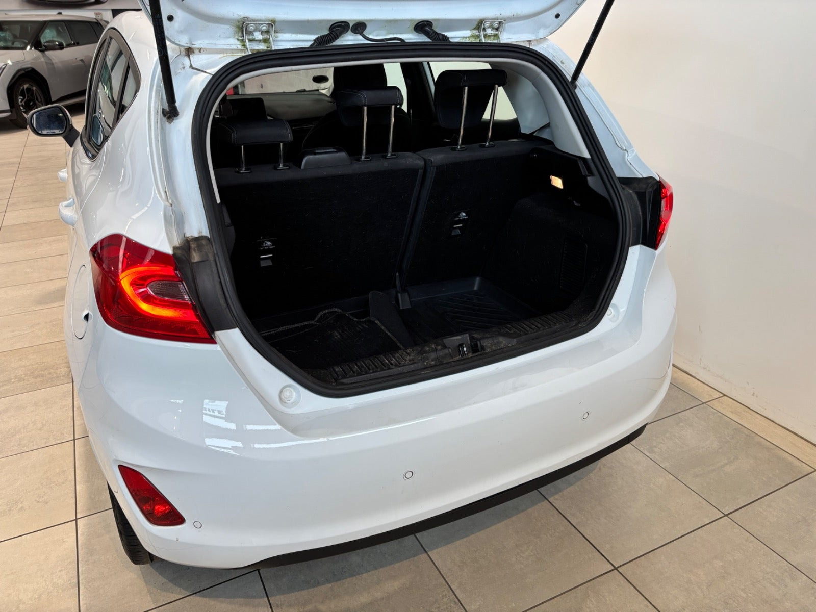 Hvid Ford Fiesta fra 2020