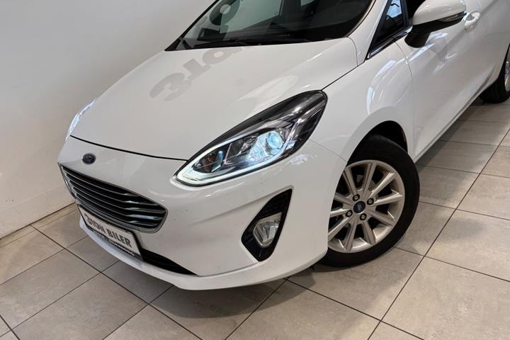 Hvid Ford Fiesta fra 2020