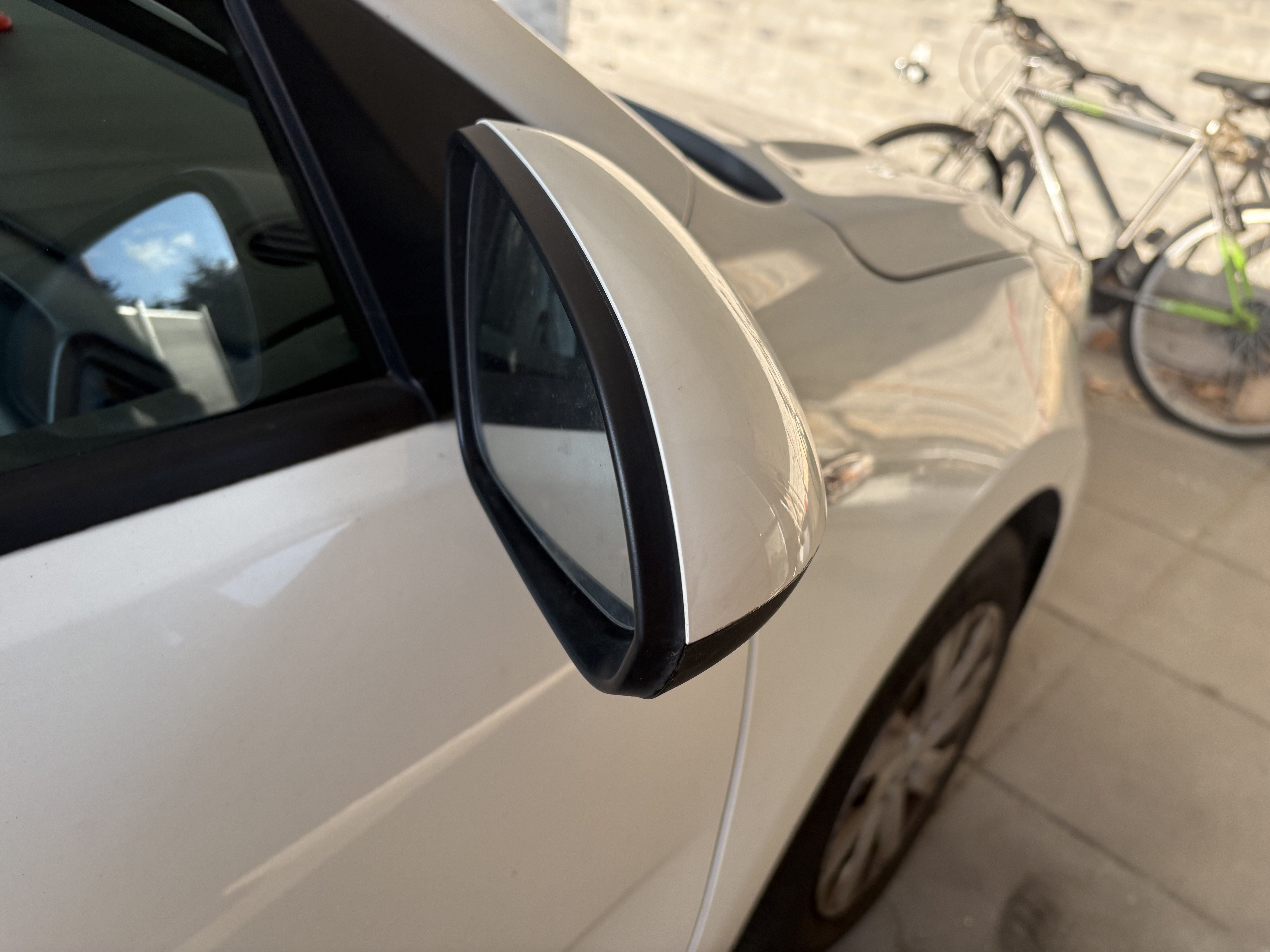 Hvid Kia Rio fra 2018