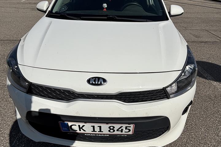 Hvid Kia Rio fra 2018