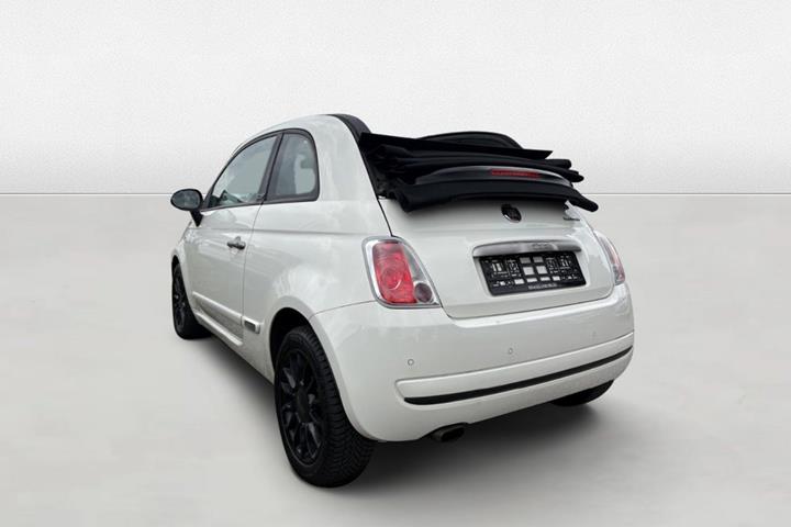 Grøn Fiat 500C fra 2012