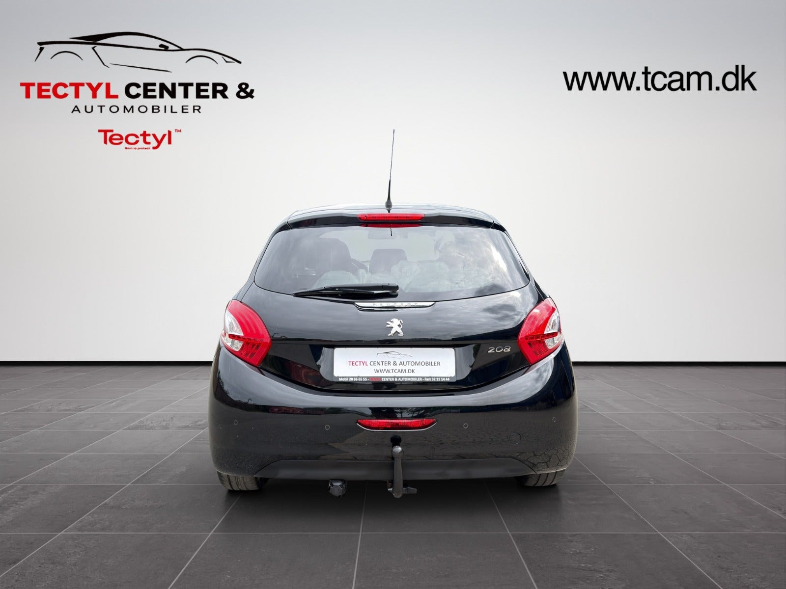 Sort Peugeot 208 fra 2013