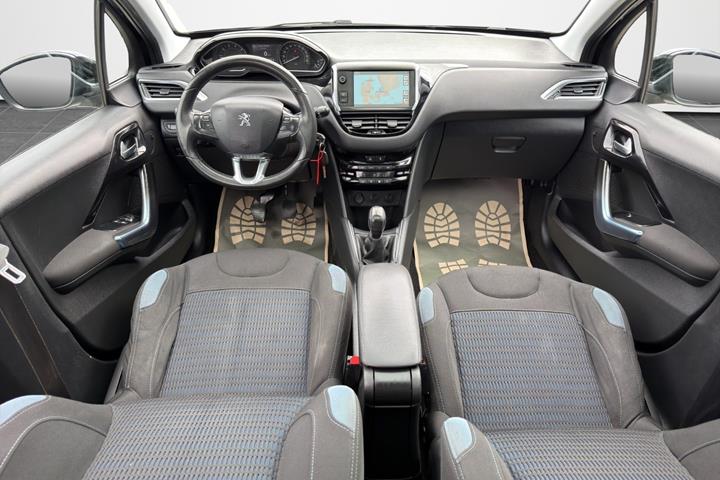Sort Peugeot 208 fra 2013