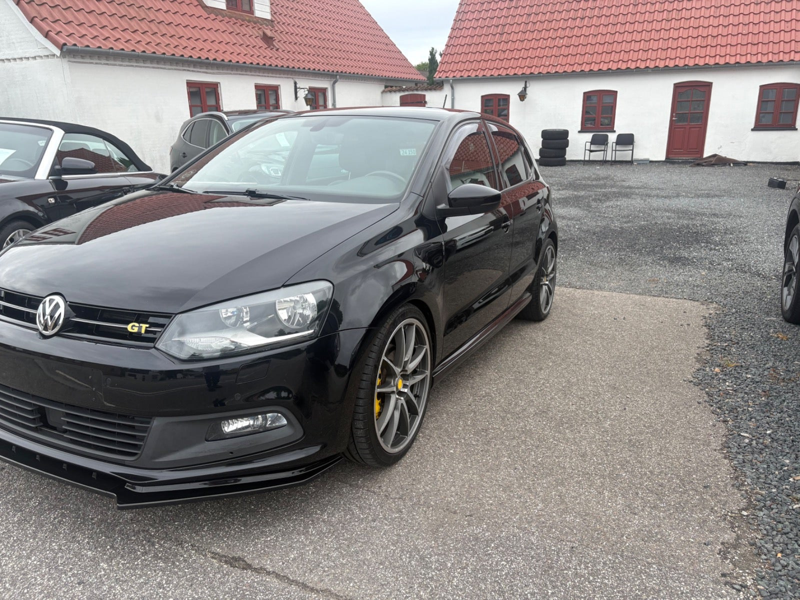 Sort VW Polo fra 2017