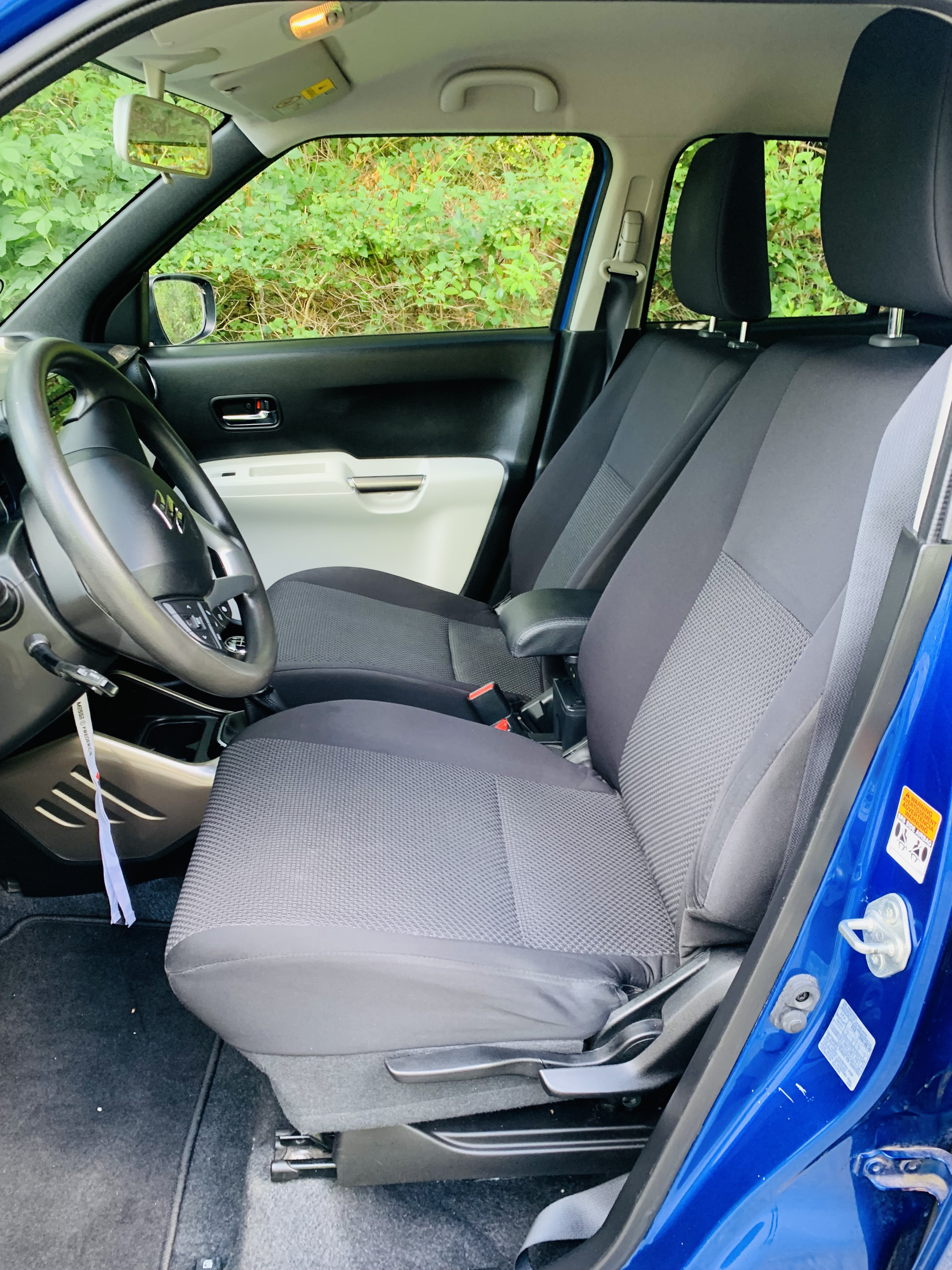 Blå Suzuki Ignis fra 2017