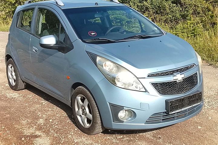 Blå Chevrolet Spark fra 2010