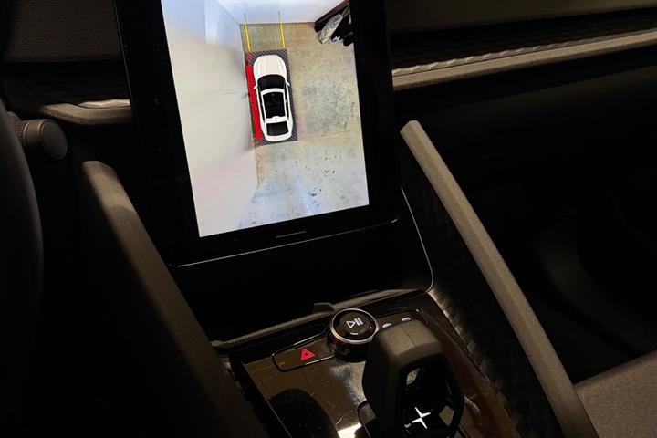 Hvid Polestar 2 fra 2023