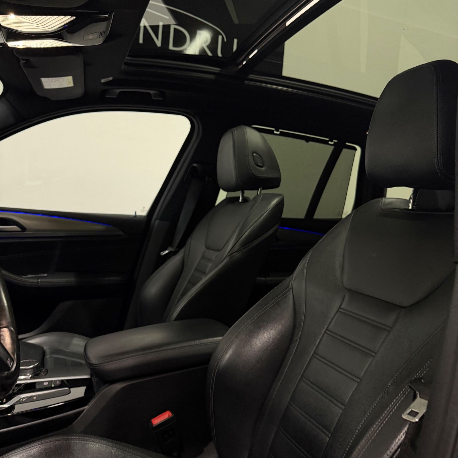 Sort BMW X3 fra 2018