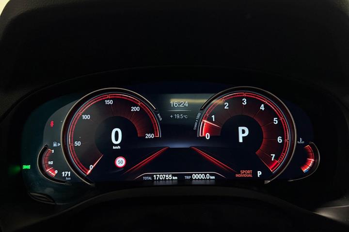 Sort BMW X3 fra 2018
