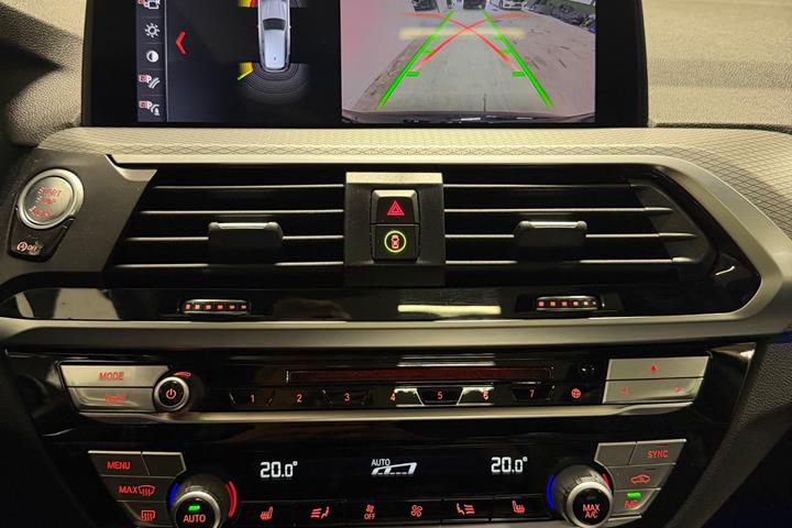 Sort BMW X3 fra 2018