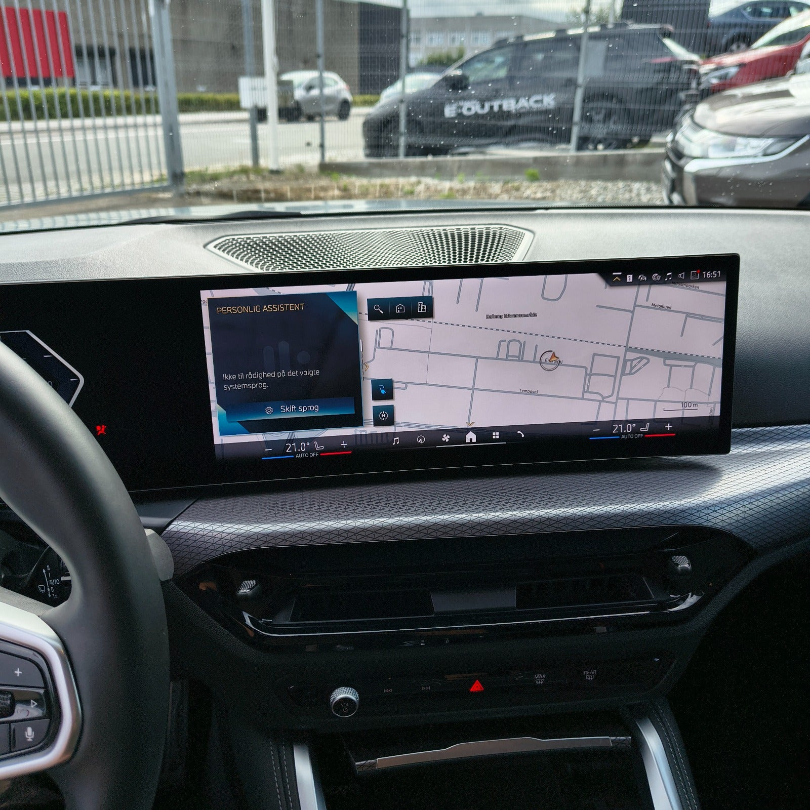 Grå BMW i4 fra 2025