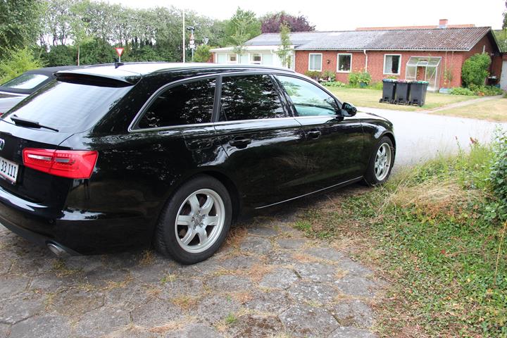 Sort Audi A6 fra 2013